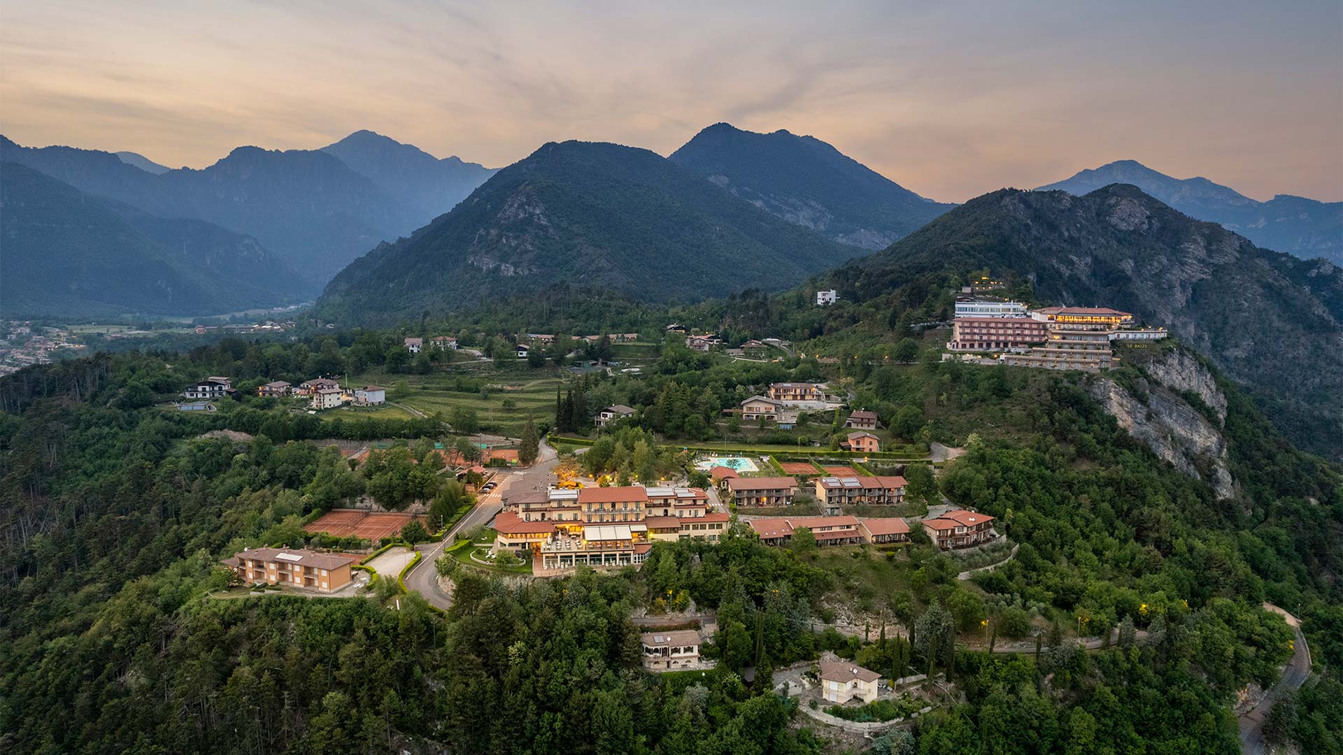 01 pineta campi tremosine